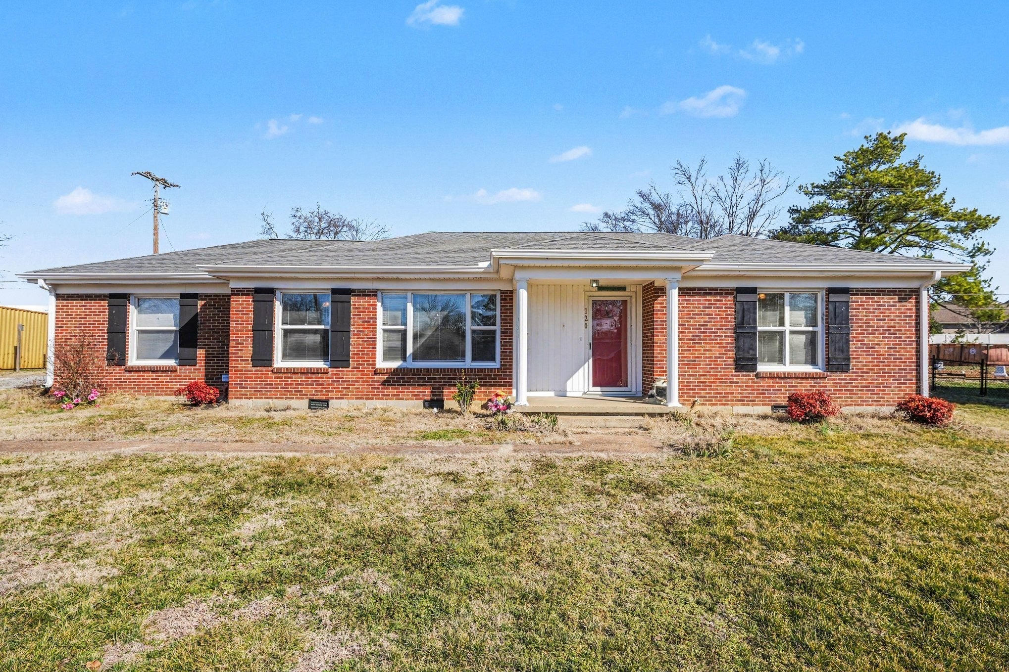 Photo of Listing #3129672