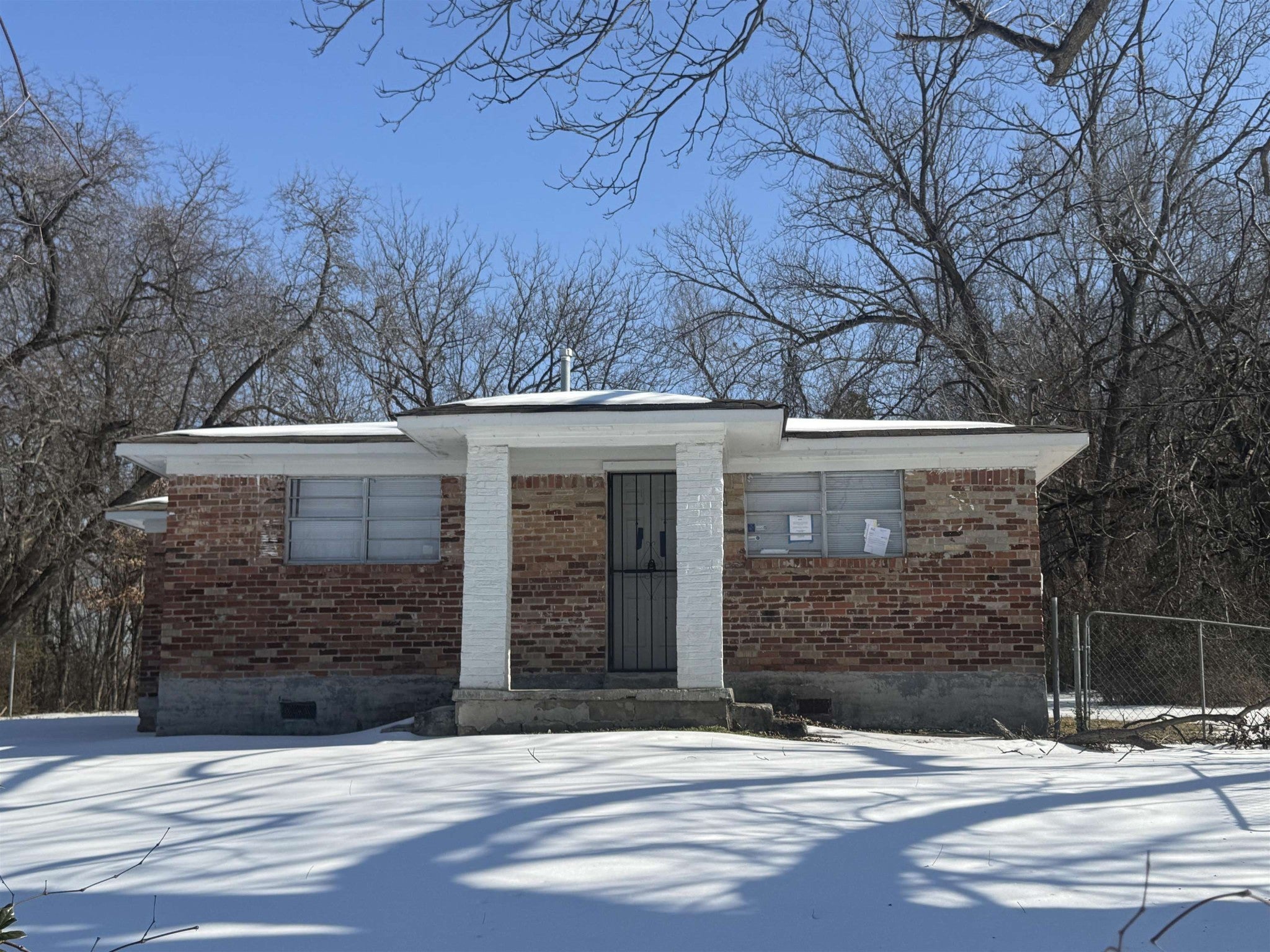 Photo of Listing #3129740