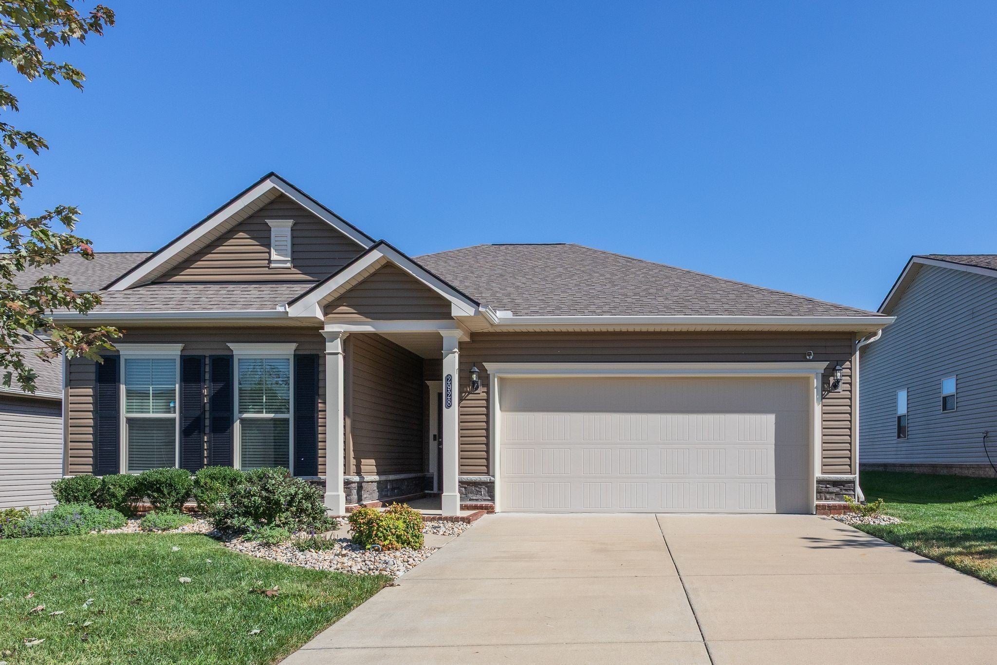 Photo of Listing #3130332