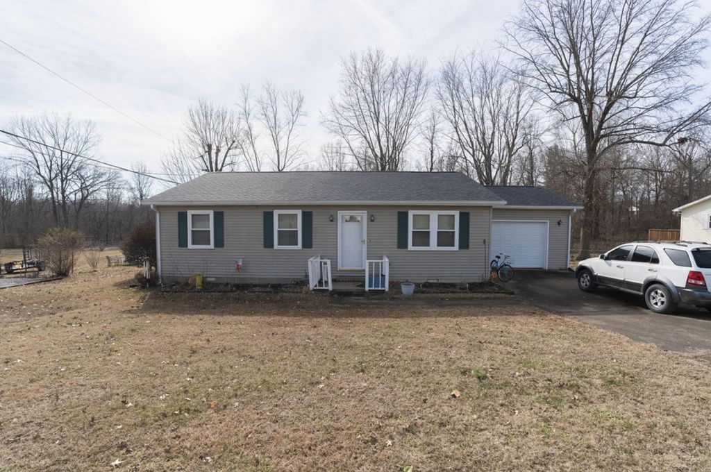 100 Hickory Hollow Dr, Madisonville