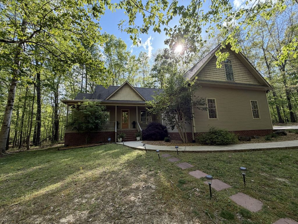 1629 Clifftops Ave, Monteagle