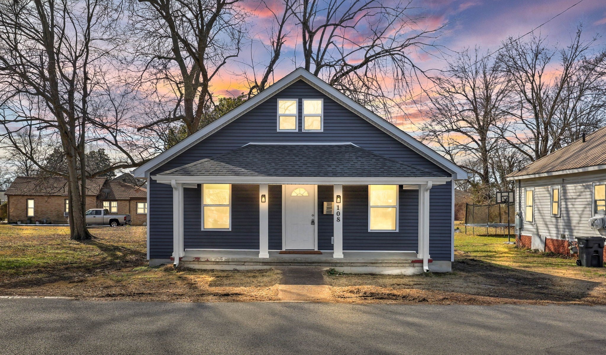 Photo of Listing #3130429