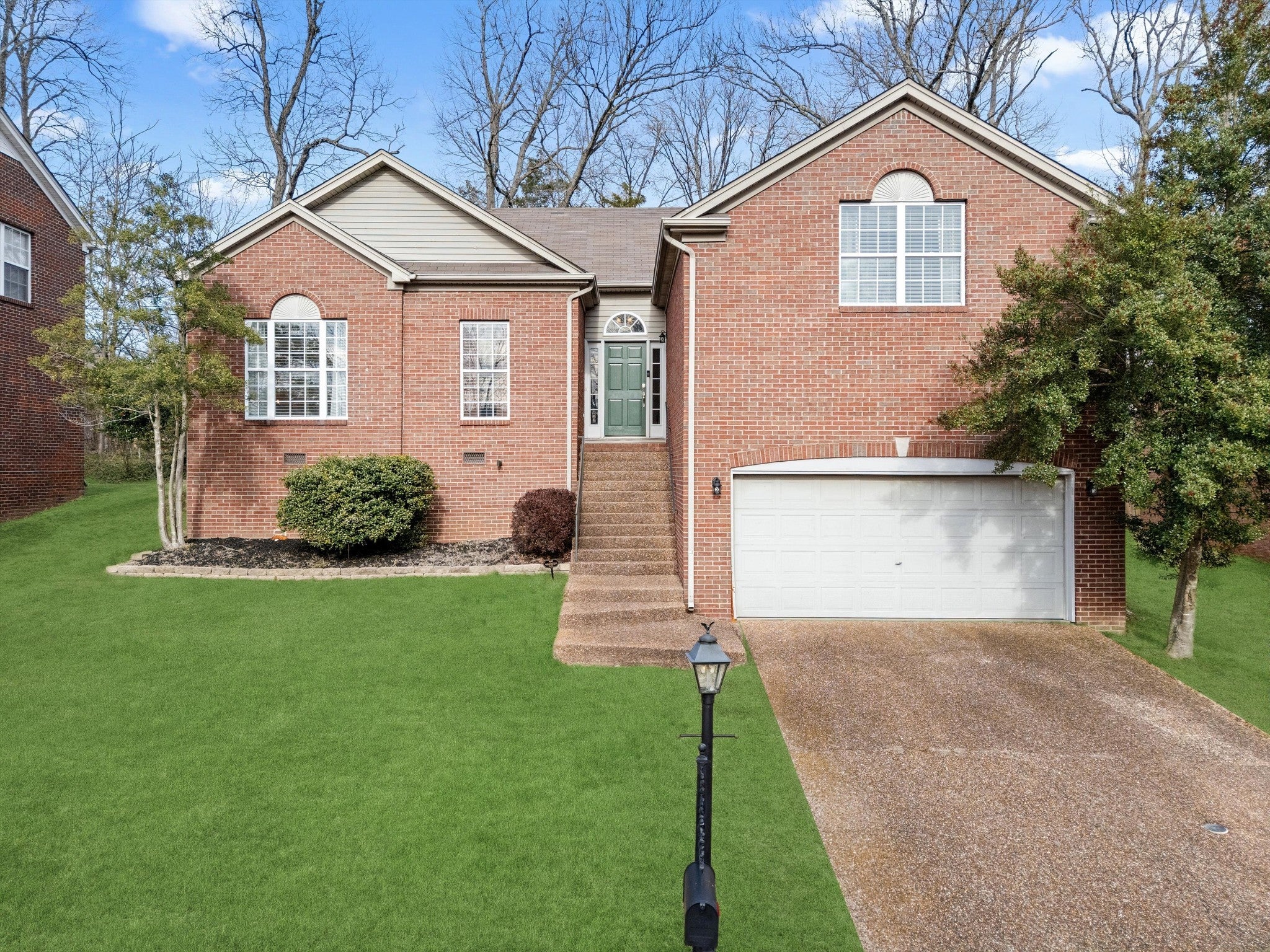 Photo of Listing #3130499