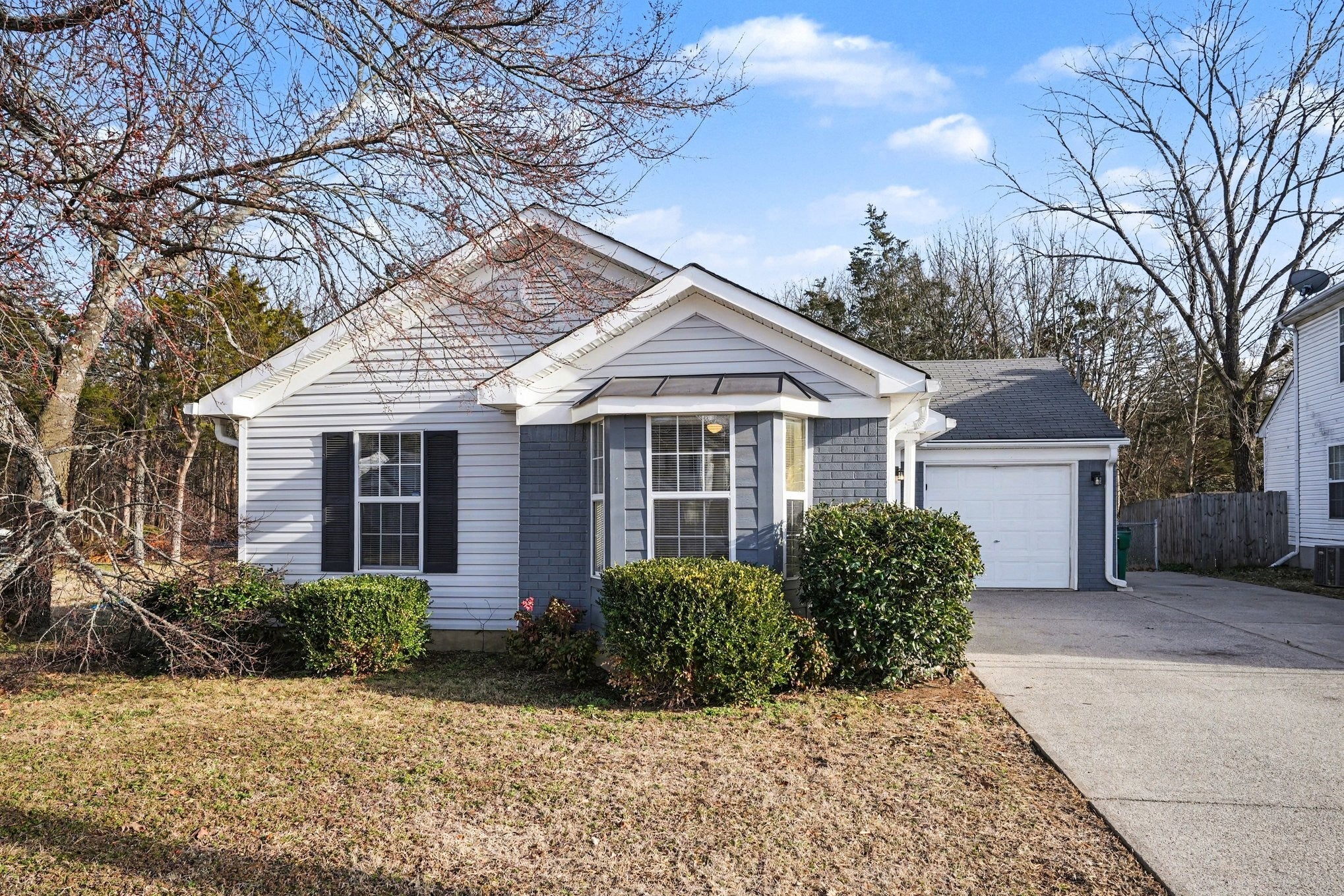 Photo of Listing #3130524