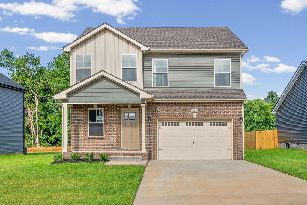 330 Cardinal Creek, Clarksville