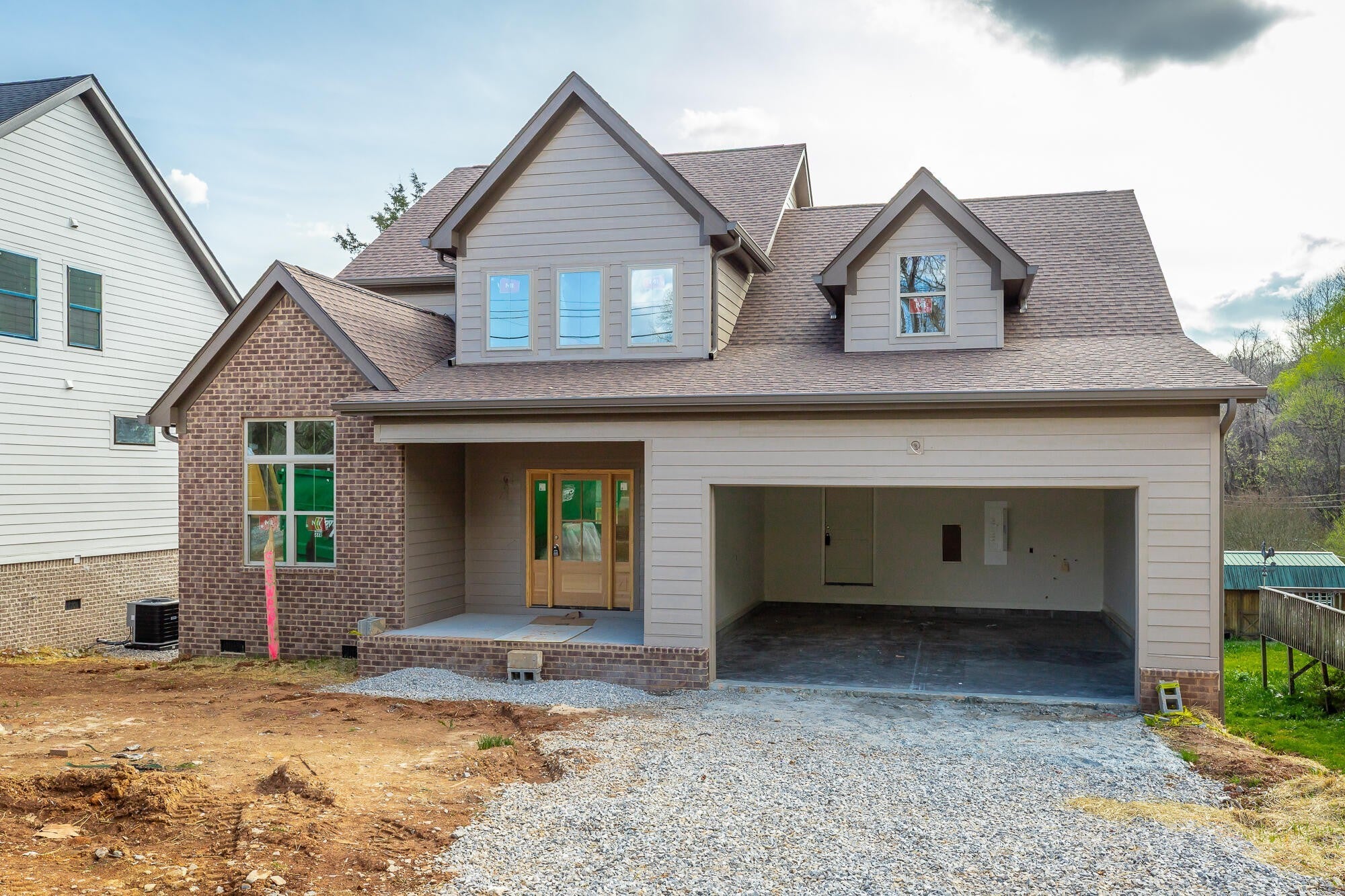 Photo of Listing #3130817