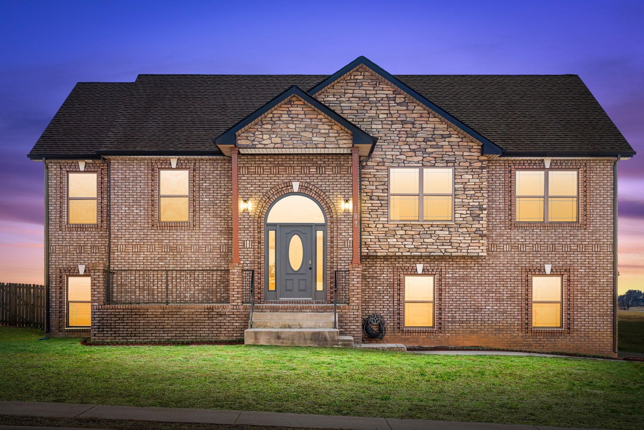 Photo of Listing #3130823