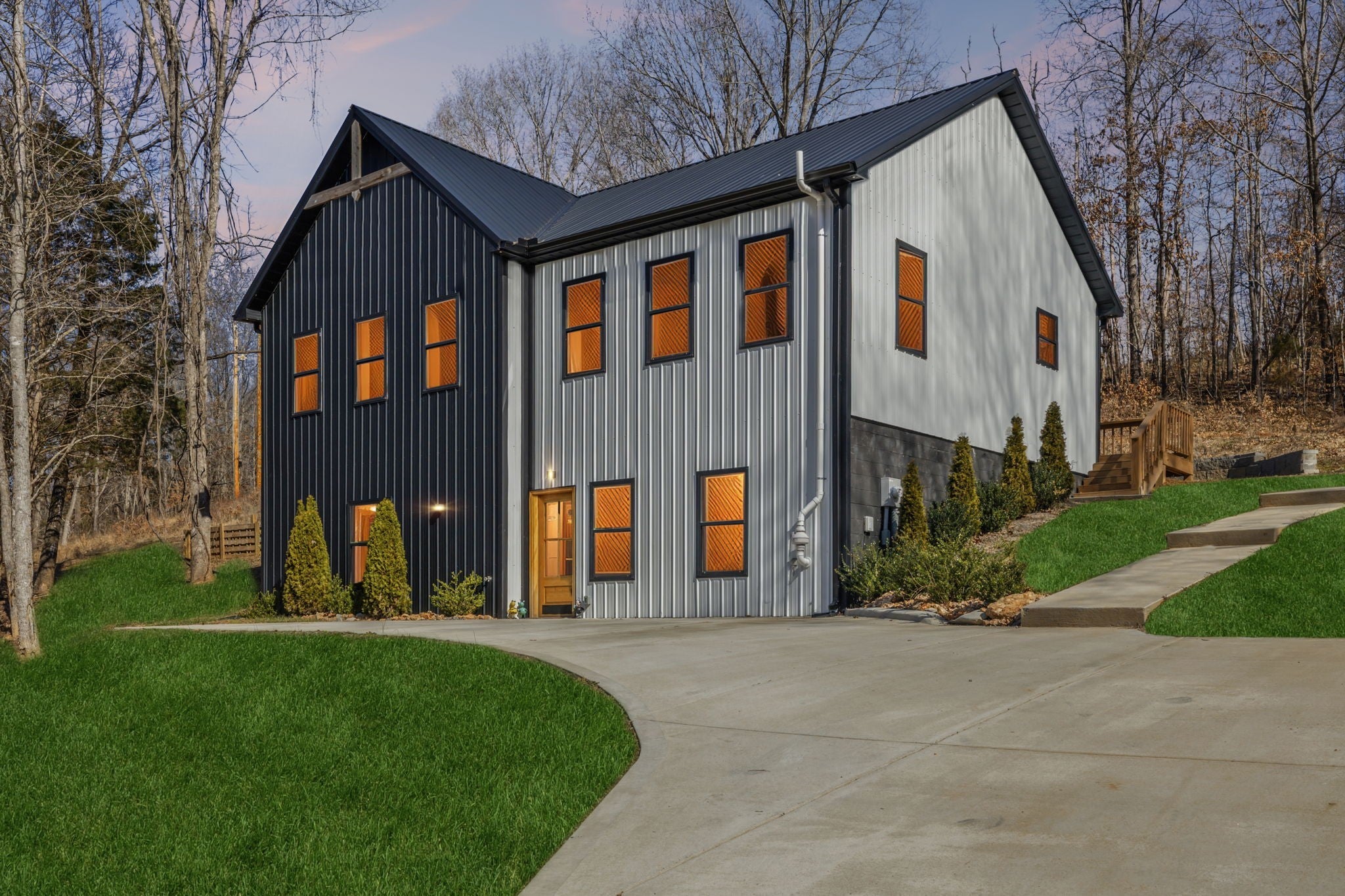 Photo of Listing #3130951