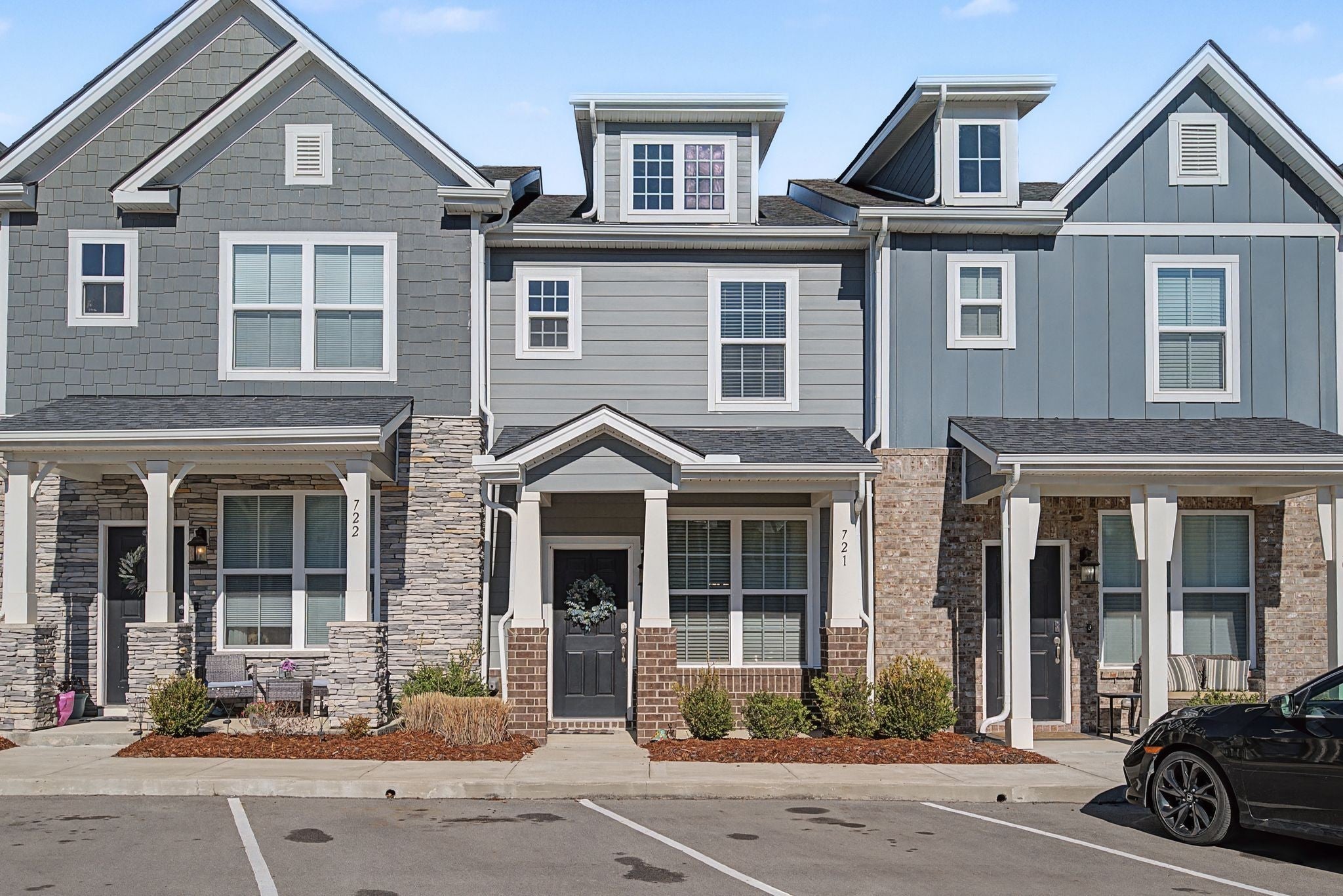 Photo of Listing #3131049