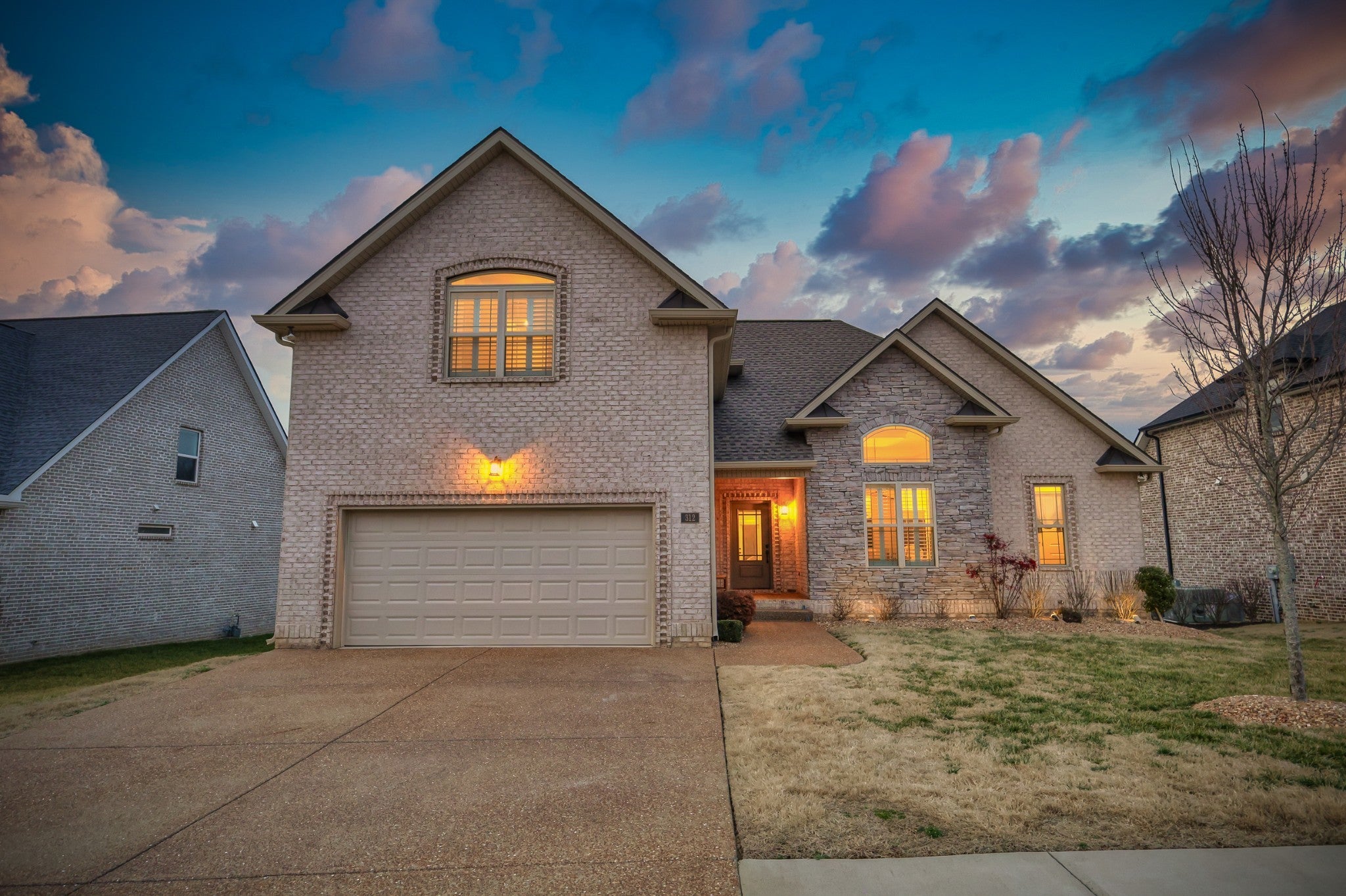 Photo of Listing #3131072