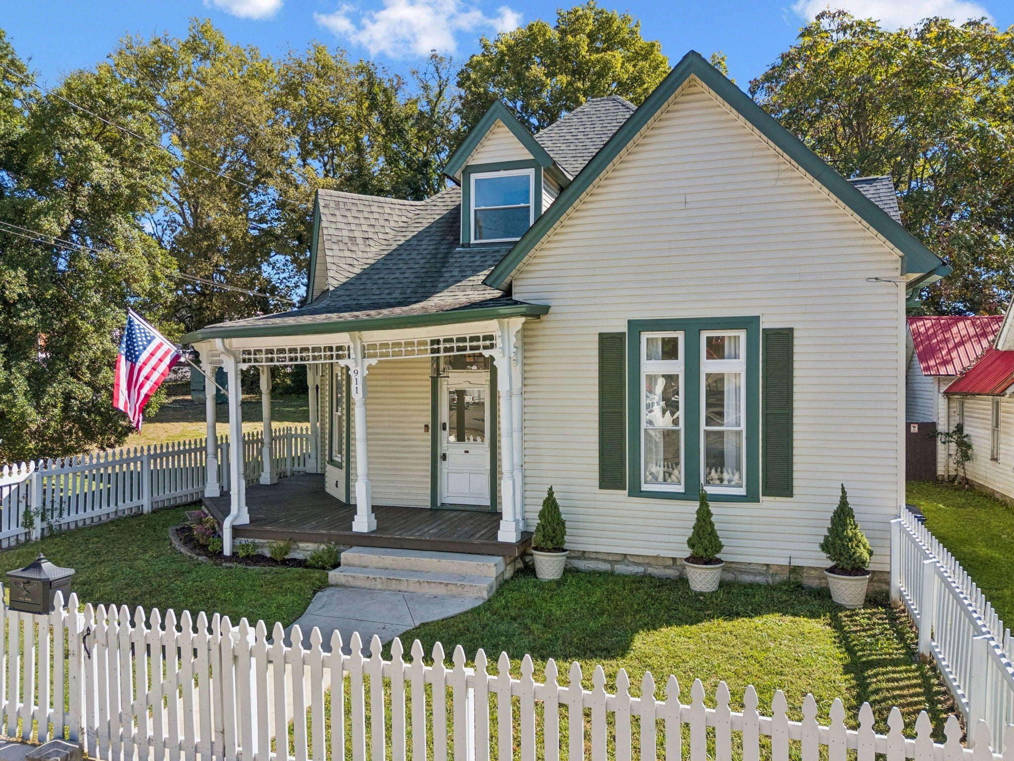 Photo of Listing #3131106