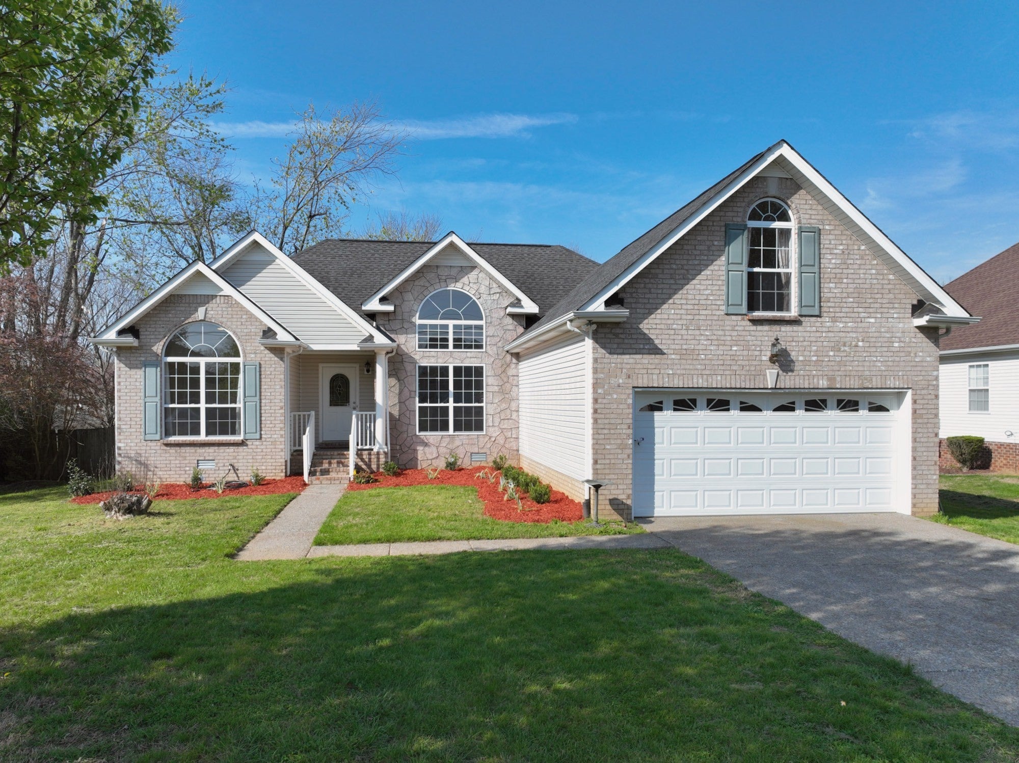 Photo of Listing #3131252