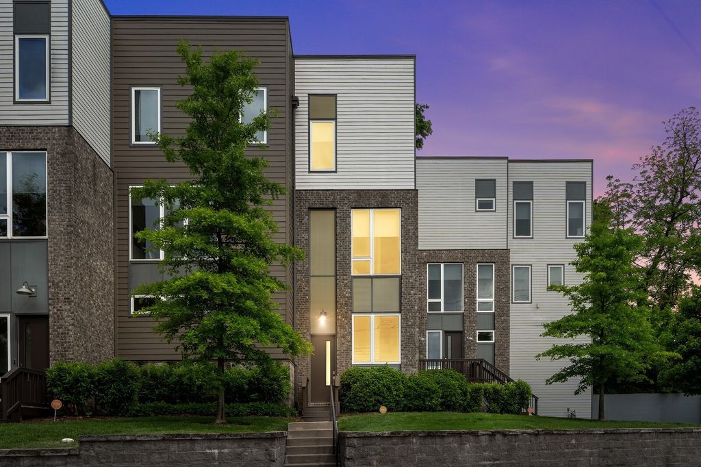2709 Biloxi Ave, Nashville