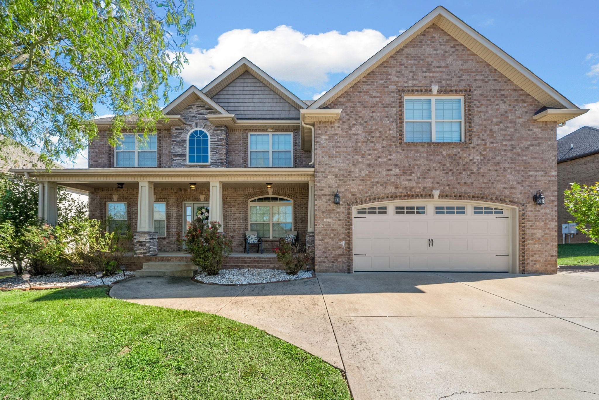 Photo of Listing #3131456