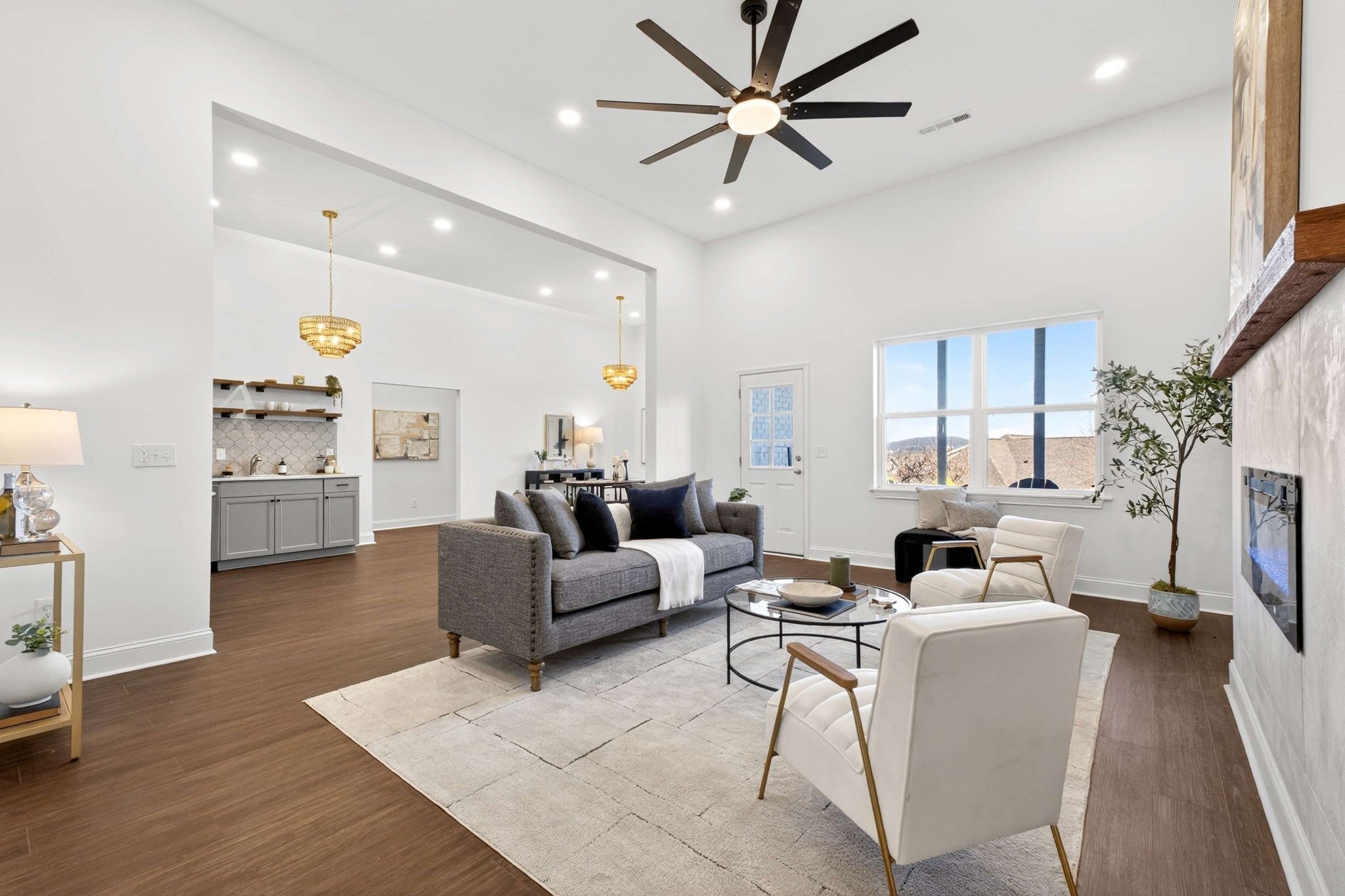 Photo of Listing #3131474