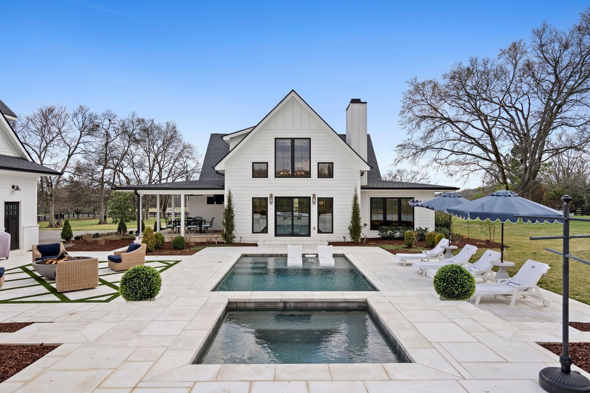 Photo of Listing #3131498