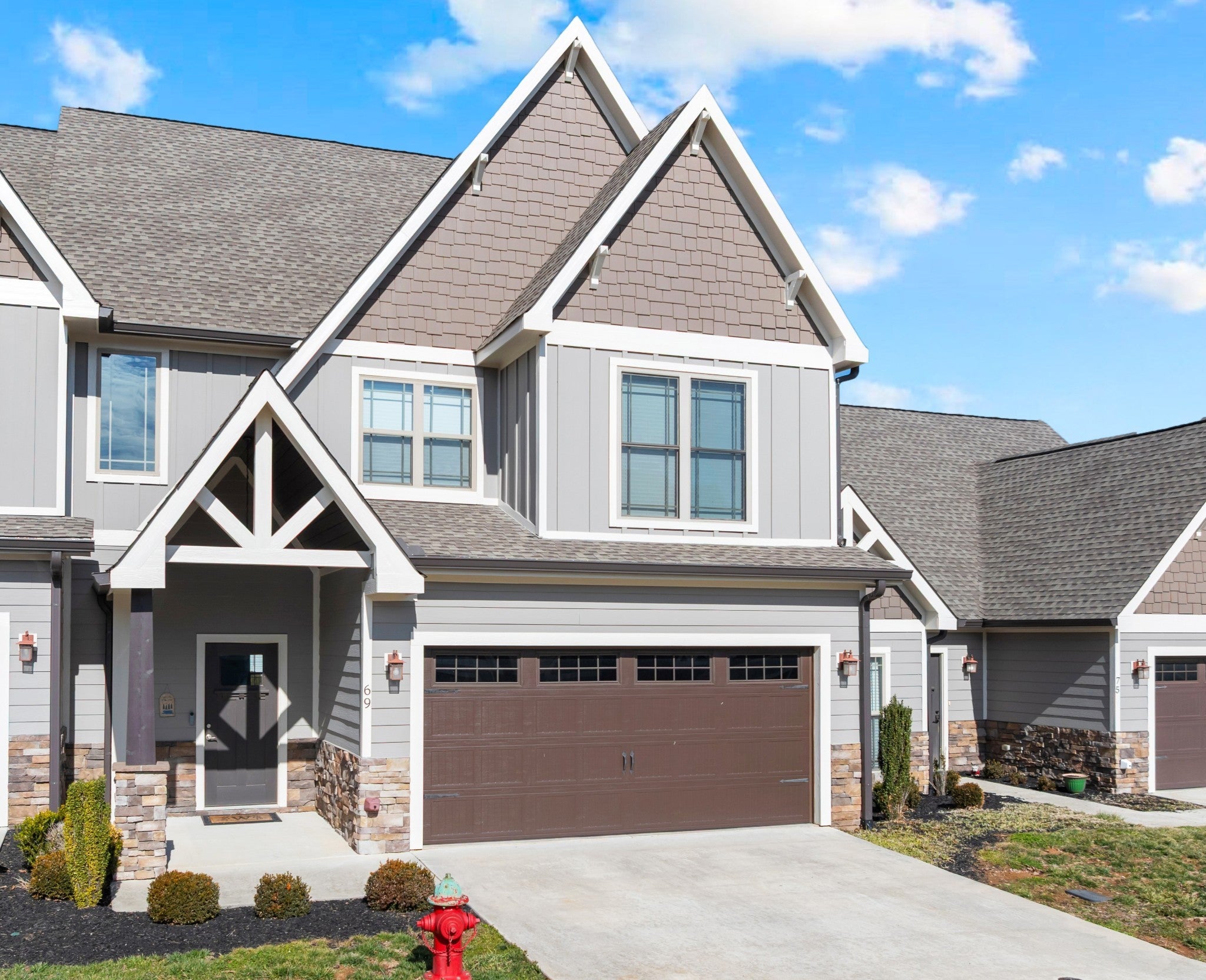 Photo of Listing #3131553