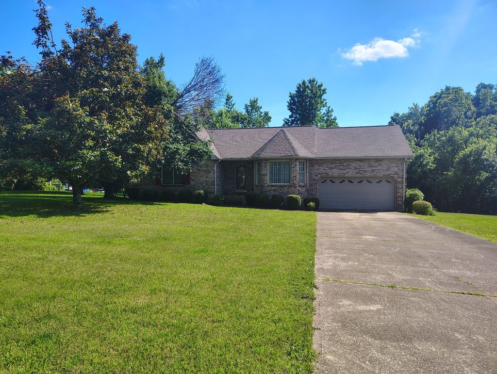 29 Bluebird Ln, Lafayette
