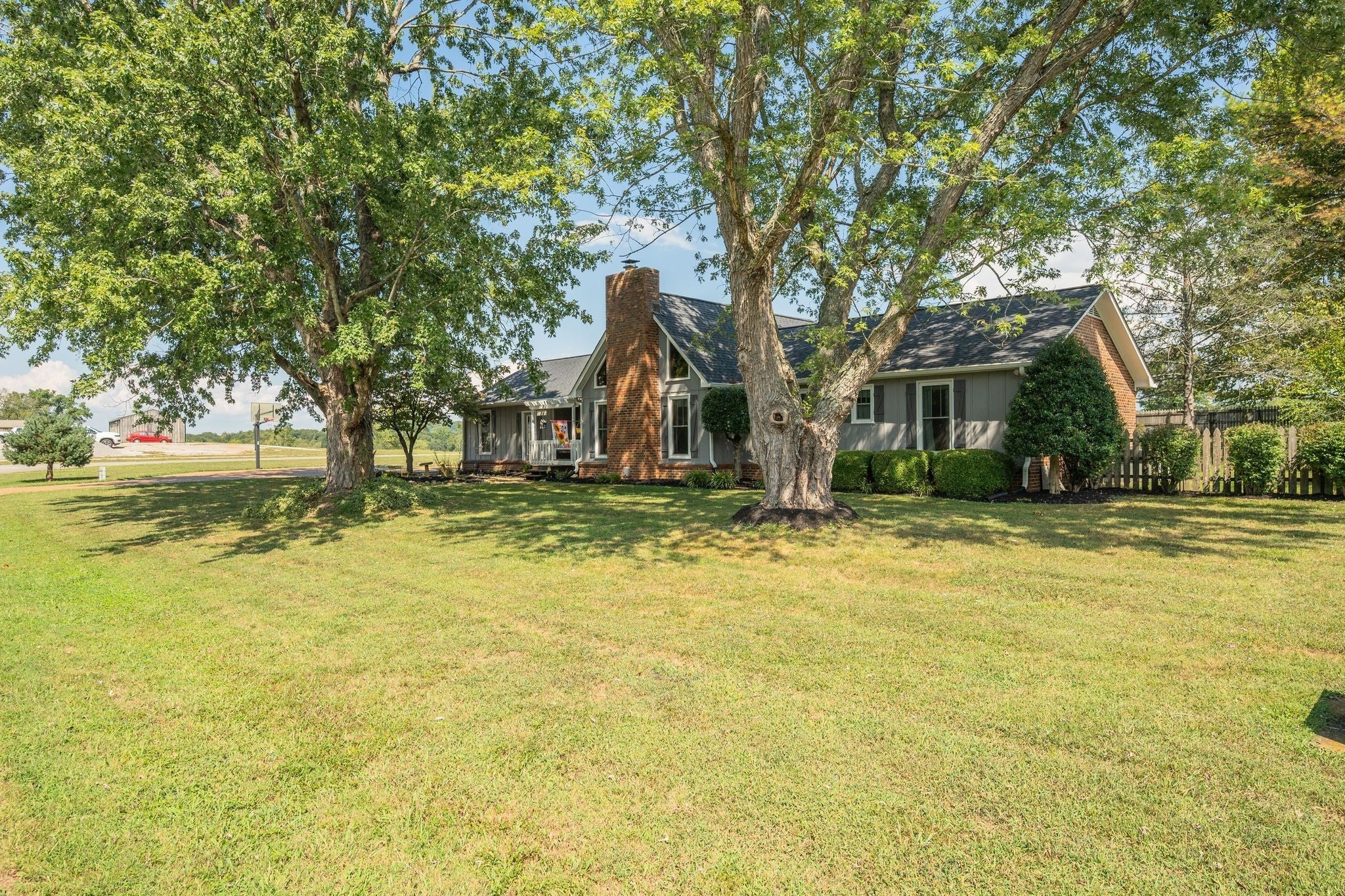 Photo of Listing #3132015