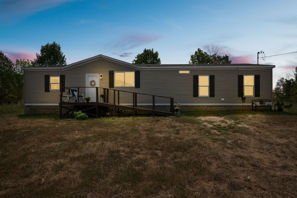 3006 Slayden Marion Rd, Cumberland Furnace
