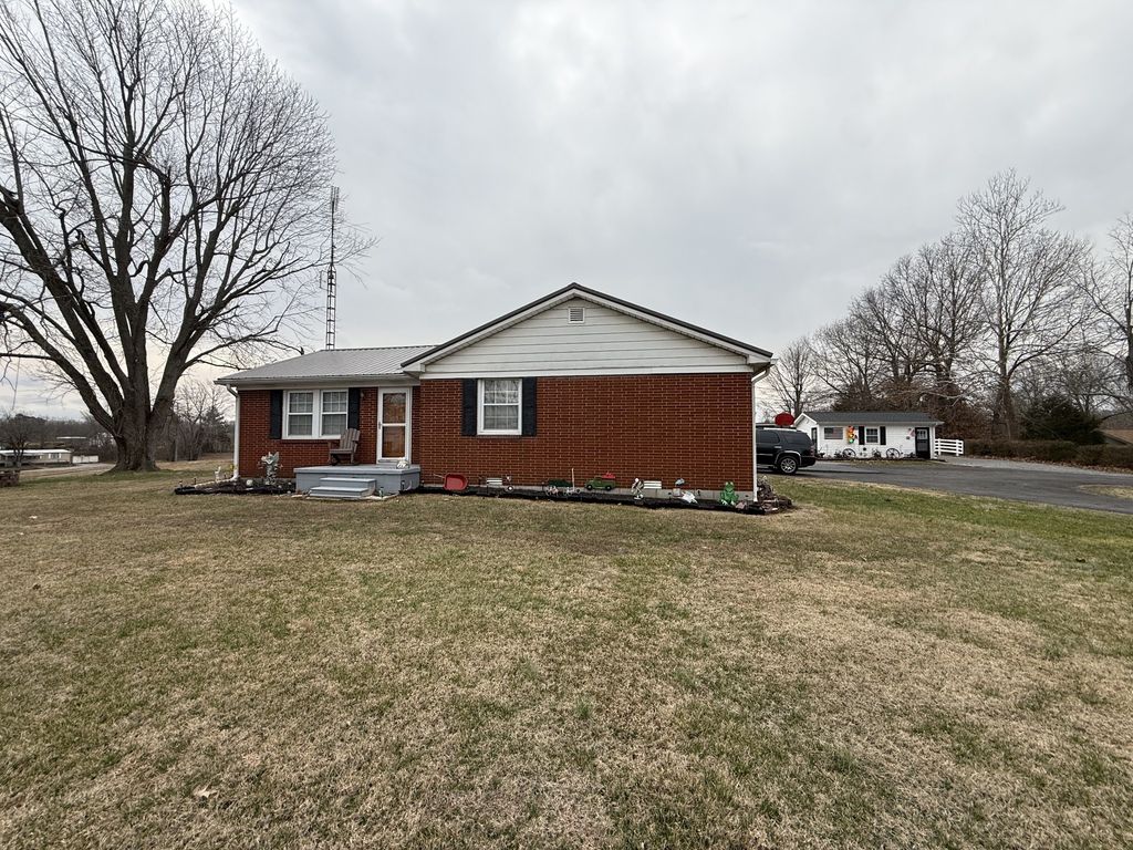 1252 State Route 176, Greenville