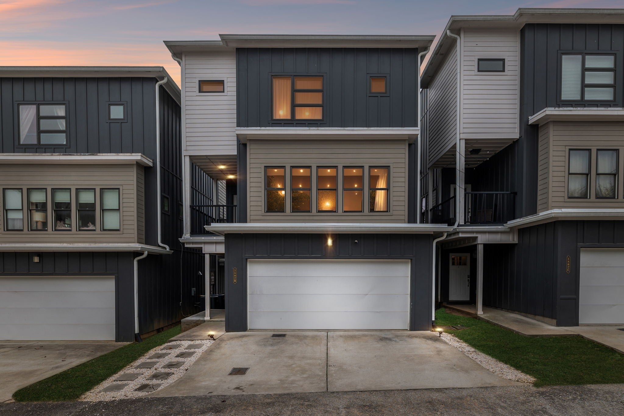 Photo of Listing #3132602