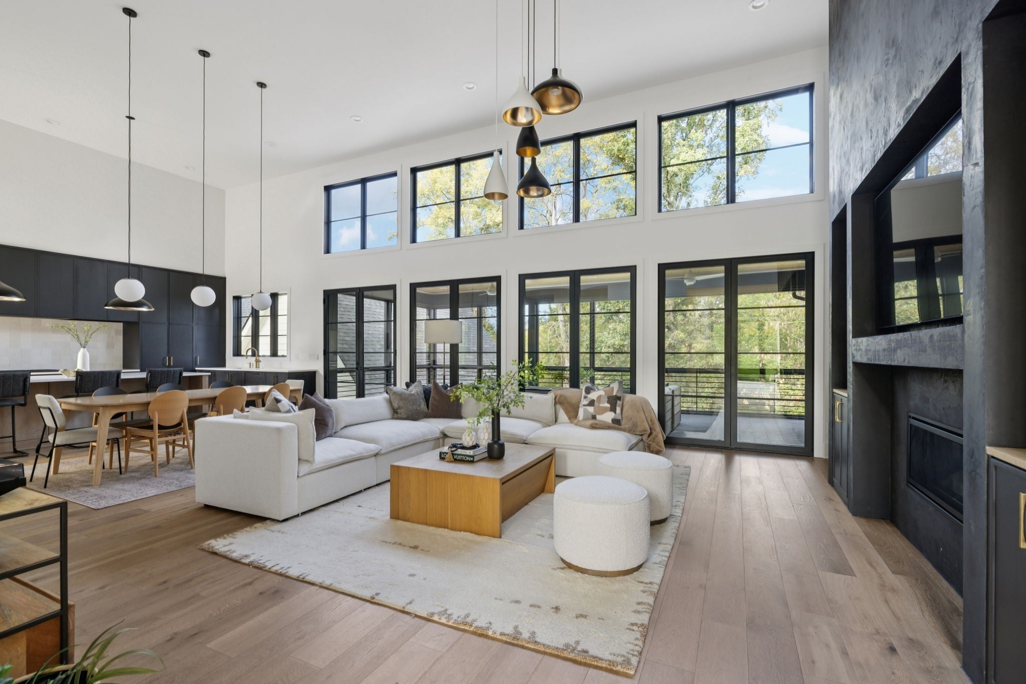 Photo of Listing #3132749