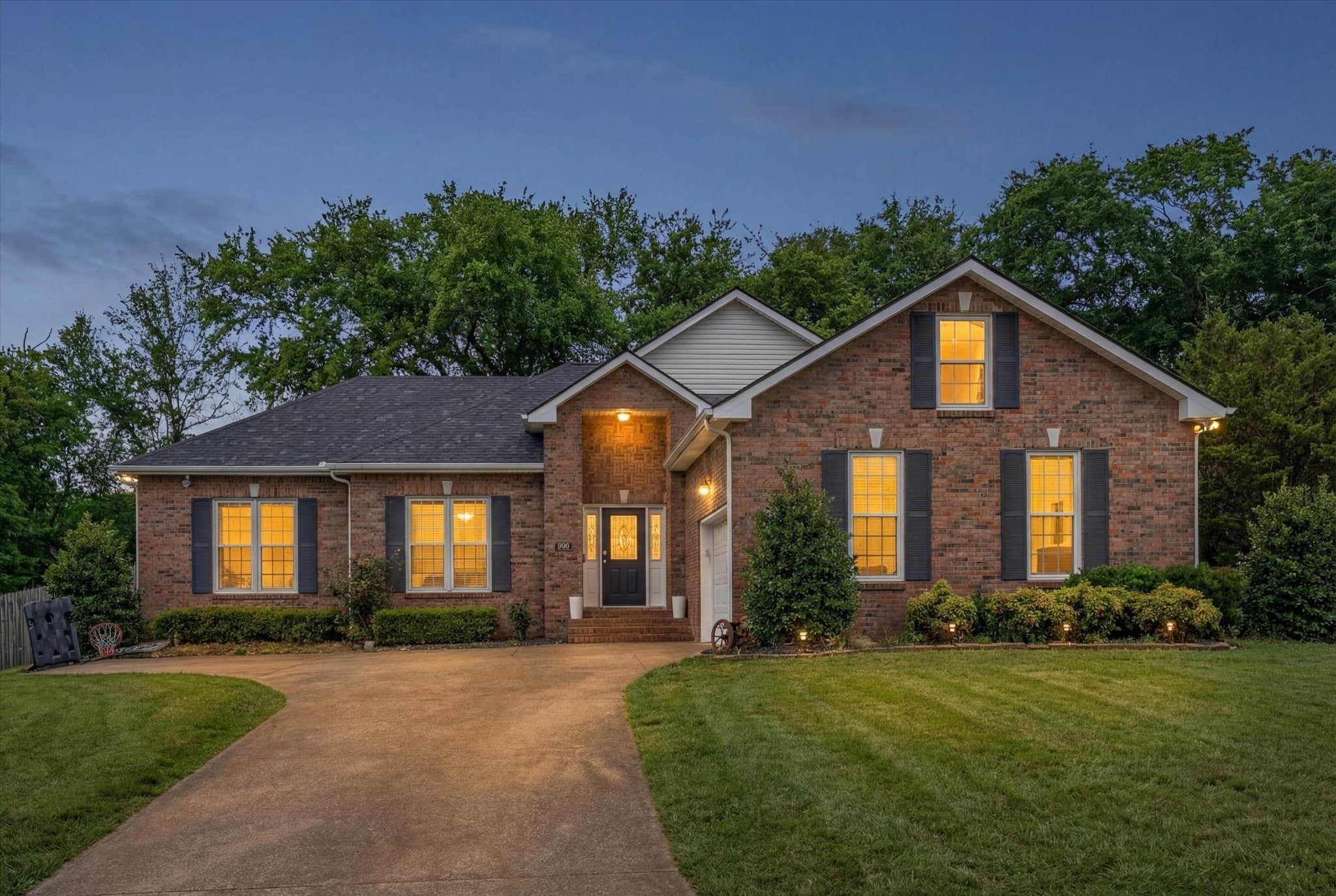 Photo of Listing #3132771