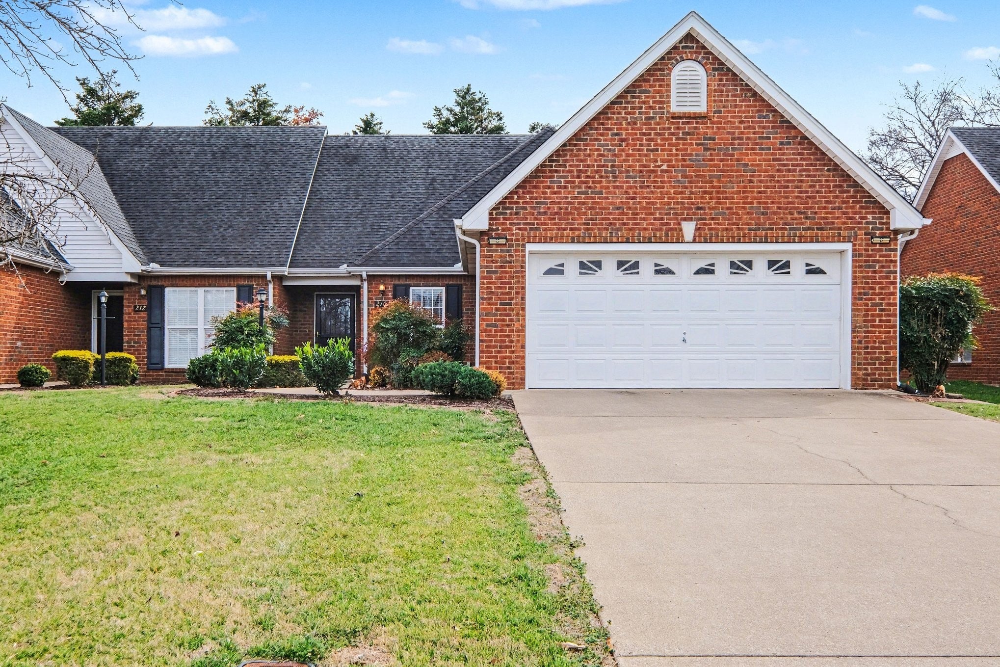 Photo of Listing #3132798