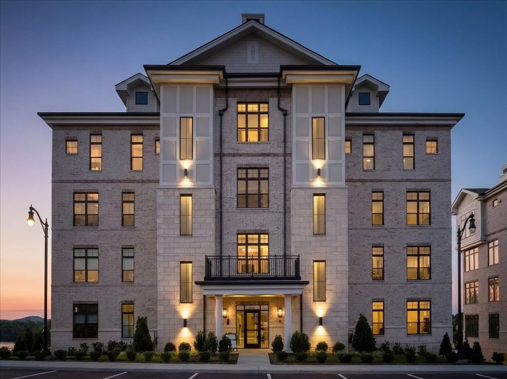 1024 Club View Dr F202, Gallatin