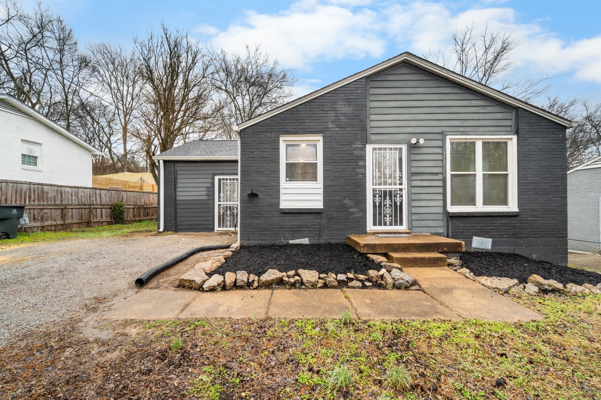 Photo of Listing #3133272