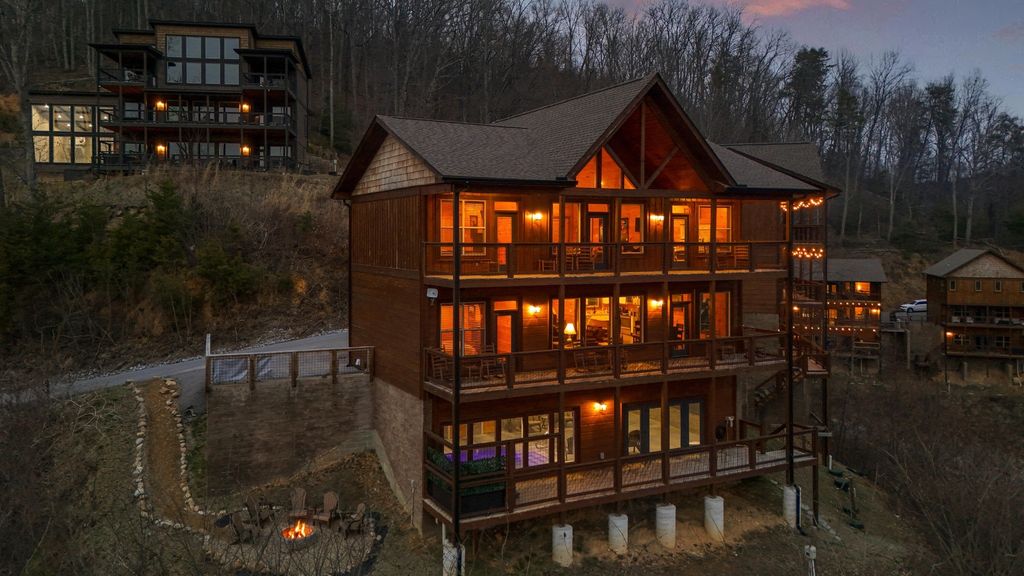 4608 Dreamland Way, Sevierville