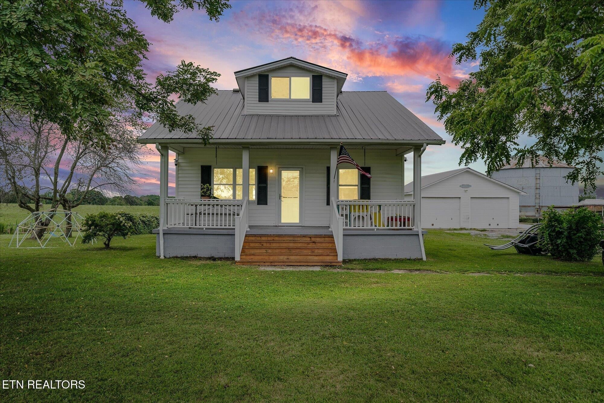 Photo of Listing #3133544