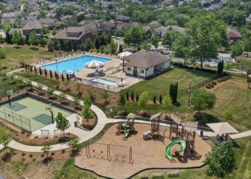 139 Bertrand Dr, Franklin