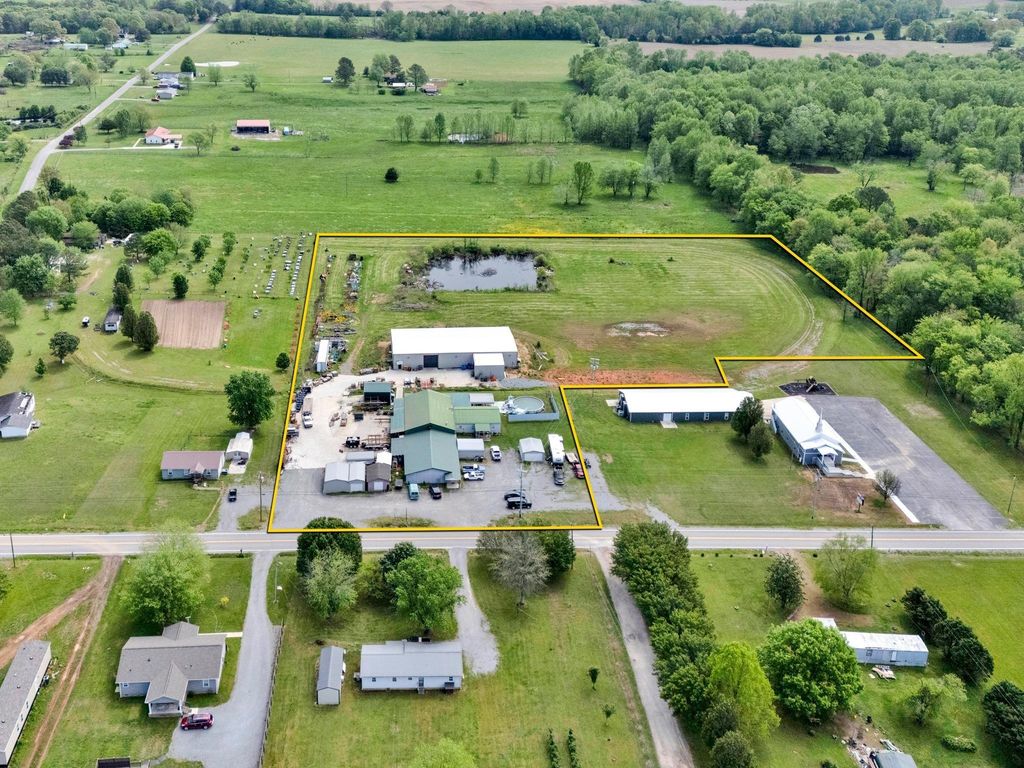51 N Vanntown School Rd, Flintville