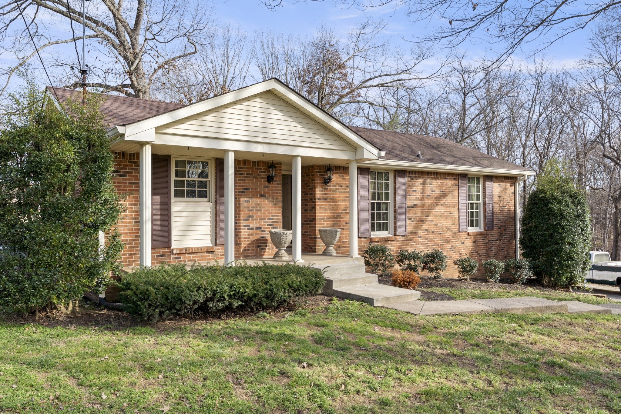 Photo of Listing #3133800