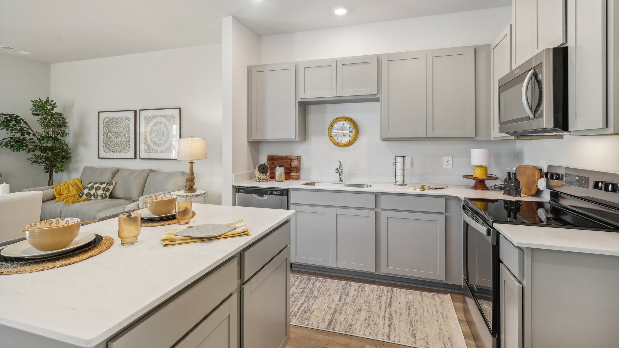 Photo of Listing #3133841