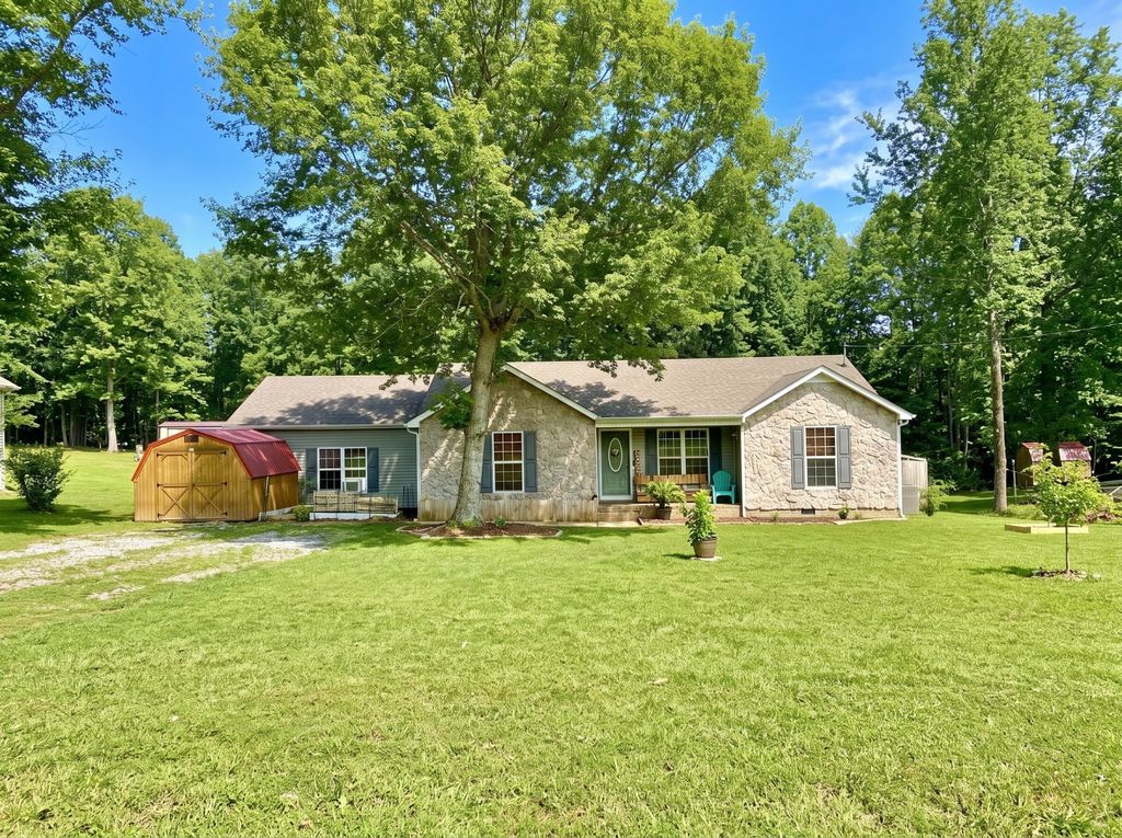 225 Lake Forrest Rd, Lynchburg