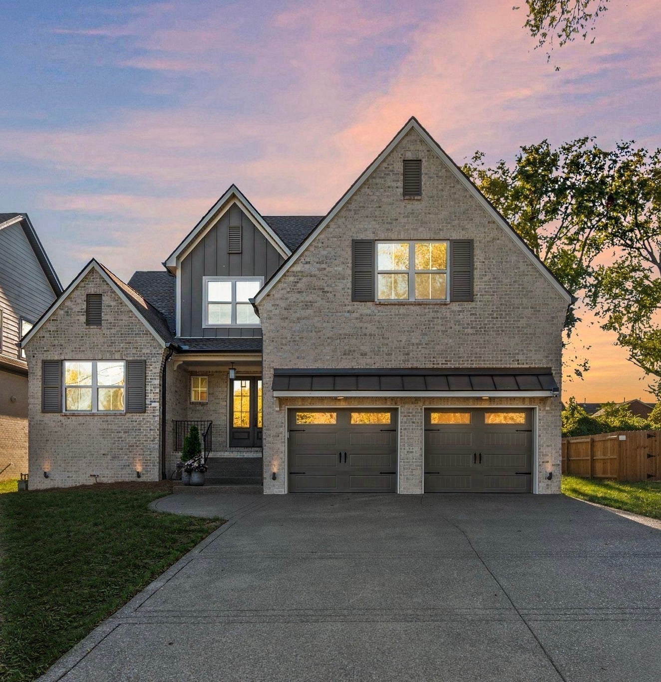 Photo of Listing #3133891