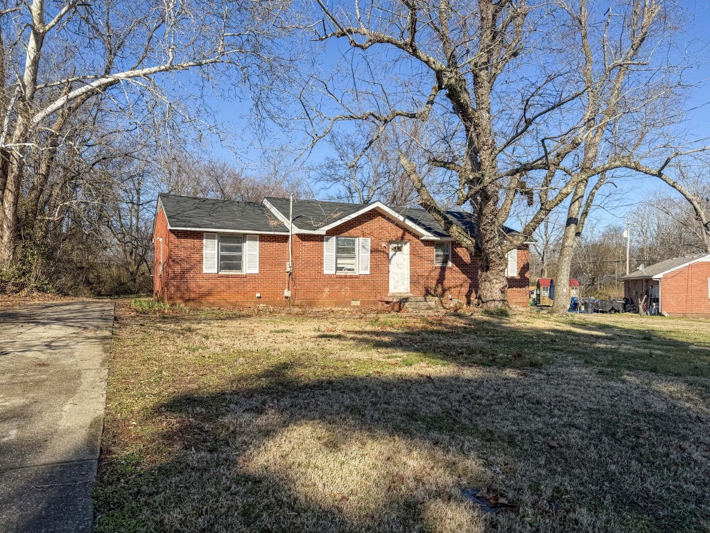 806 Brookfield Dr, Murfreesboro