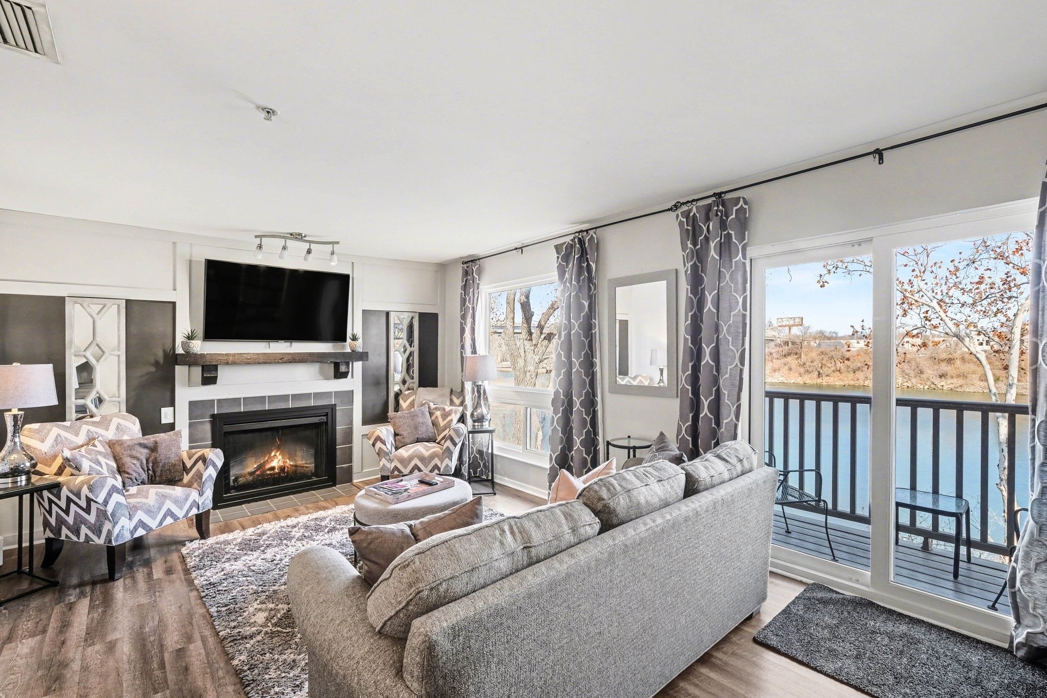 Photo of Listing #3134074