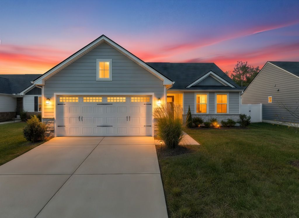 810 Rae Dr, Columbia