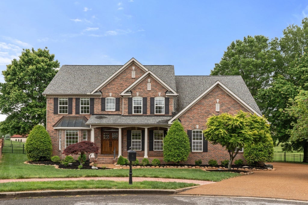 1115 Rossifer Ct, Gallatin