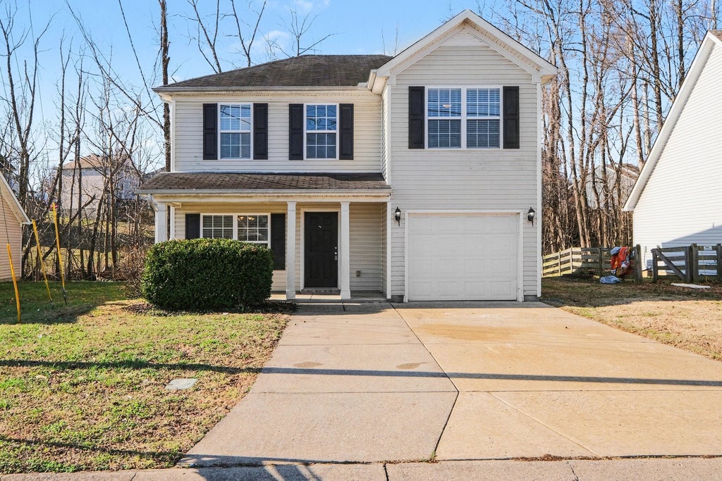 1361 E Nir Shreibman Blvd, La Vergne