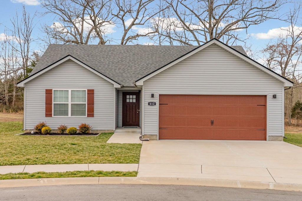 612 Crowder Ct, Clarksville