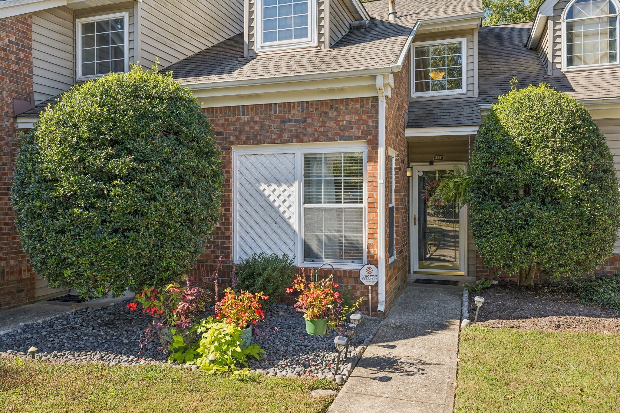 Photo of Listing #3134441