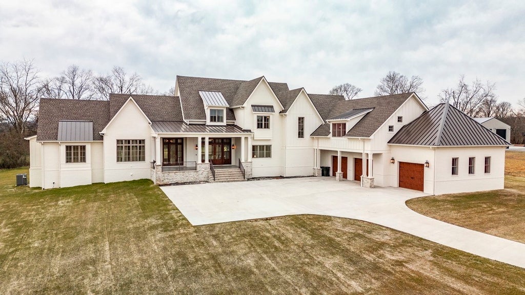 197e Bugg Hollow Rd, Gallatin