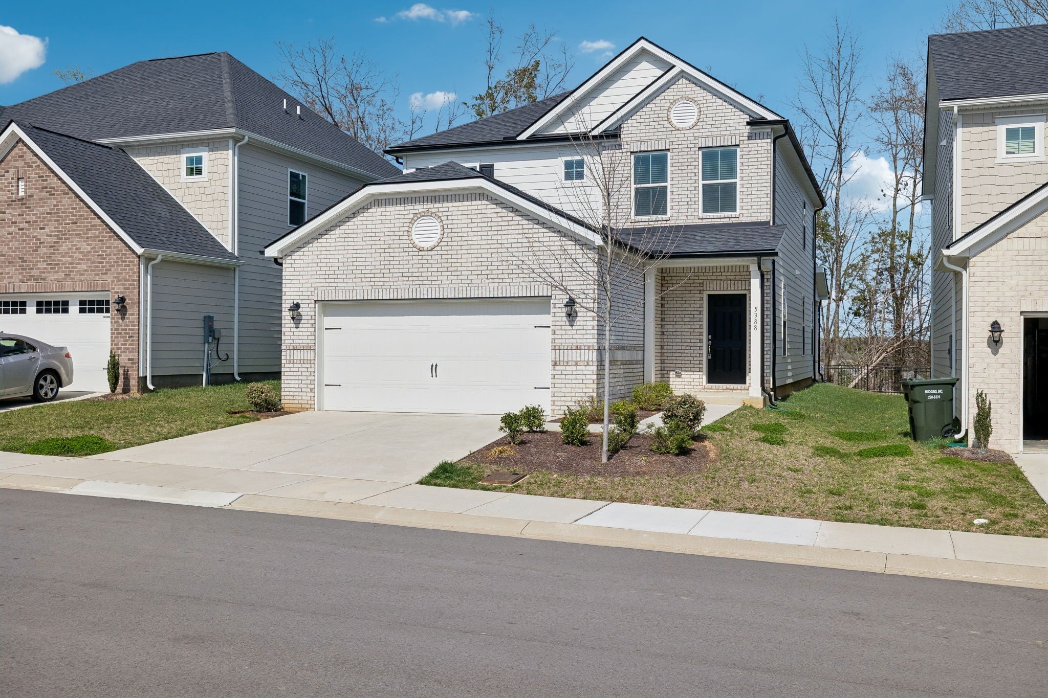 Photo of Listing #3134878