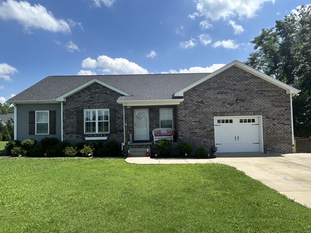 221 Northup Rd, Portland