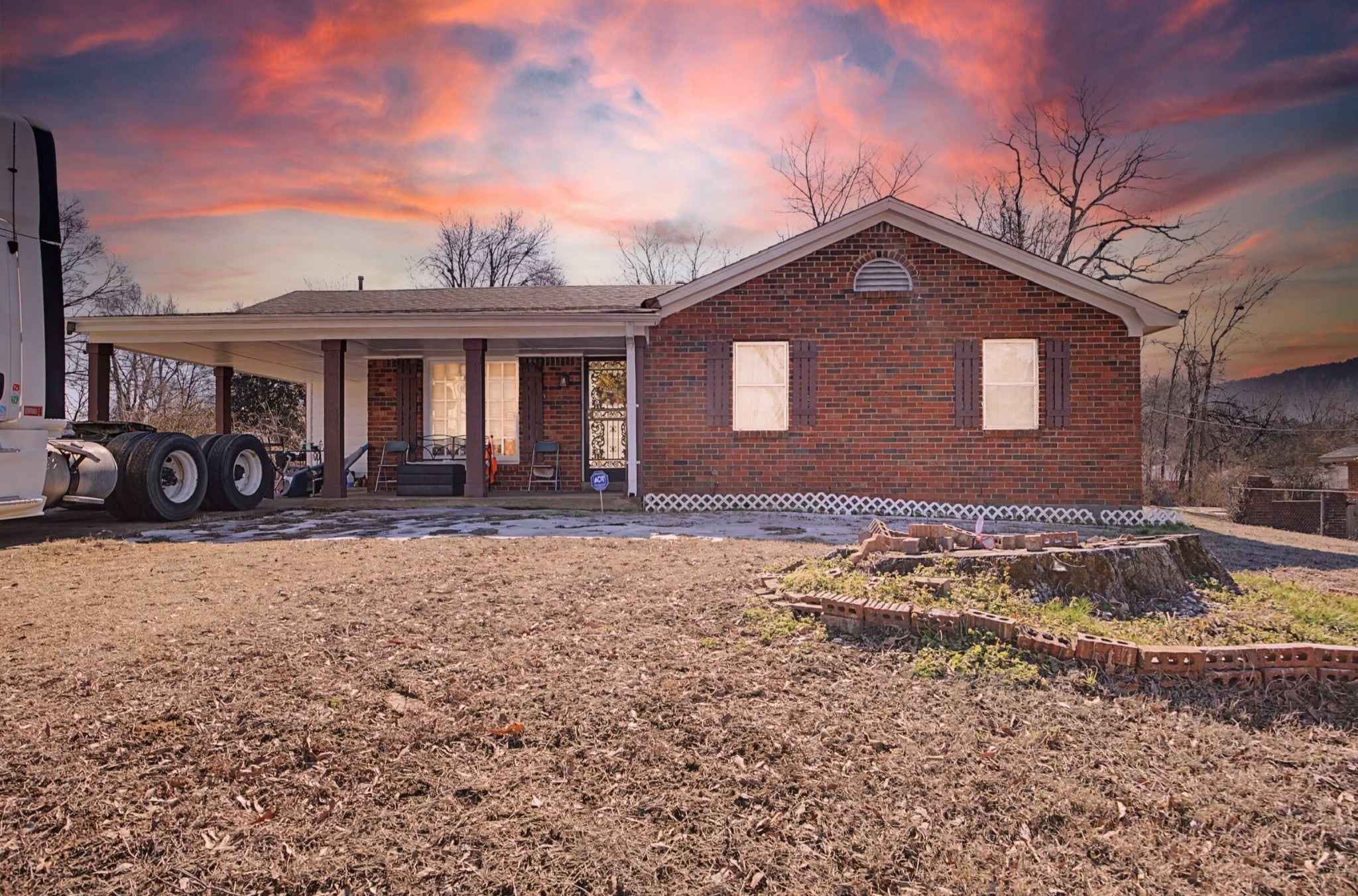 Photo of Listing #3135074